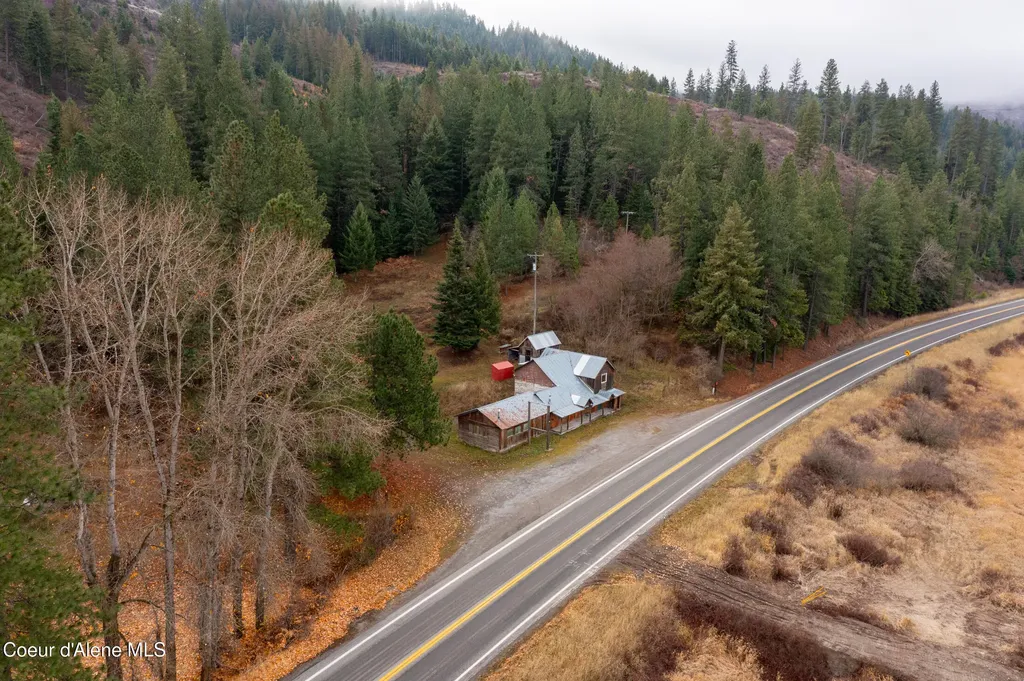 22090 S Highway 3 Cataldo ID 83810