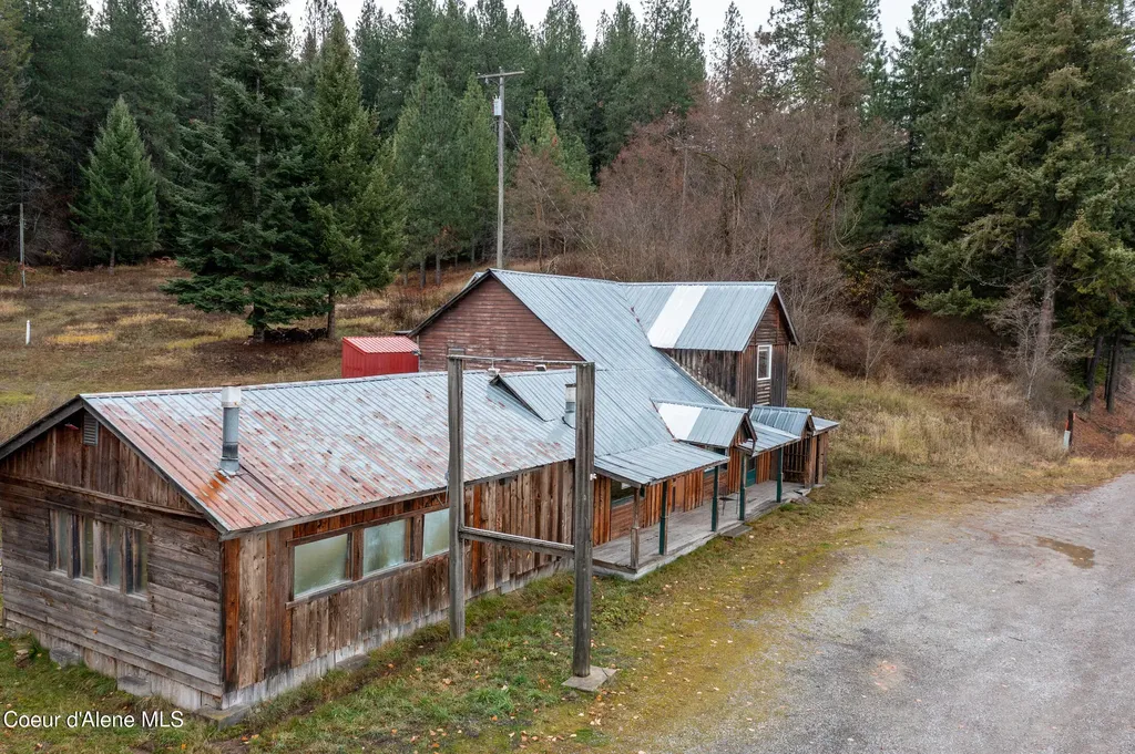 22090 S Highway 3 Cataldo ID 83810