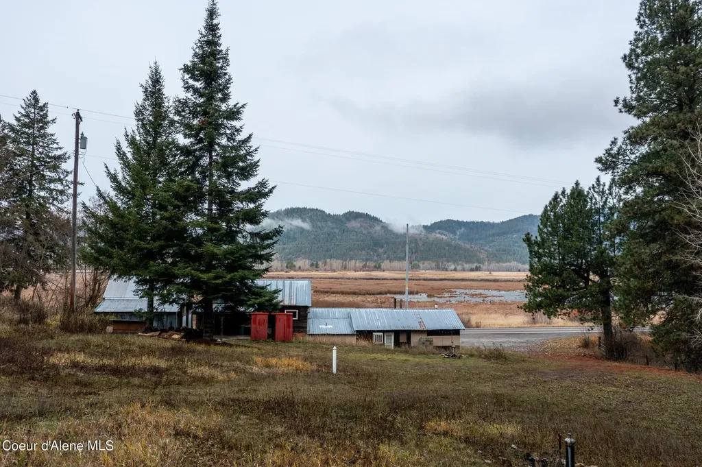 22090 S Highway 3 Cataldo ID 83810