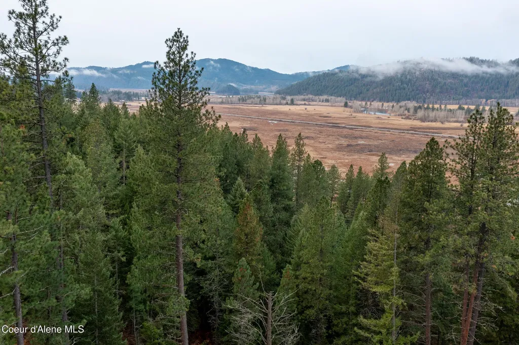 22090 S Highway 3 Cataldo ID 83810