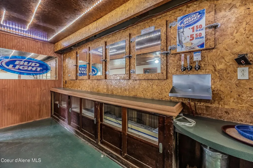 22090 S Highway 3 Cataldo ID 83810