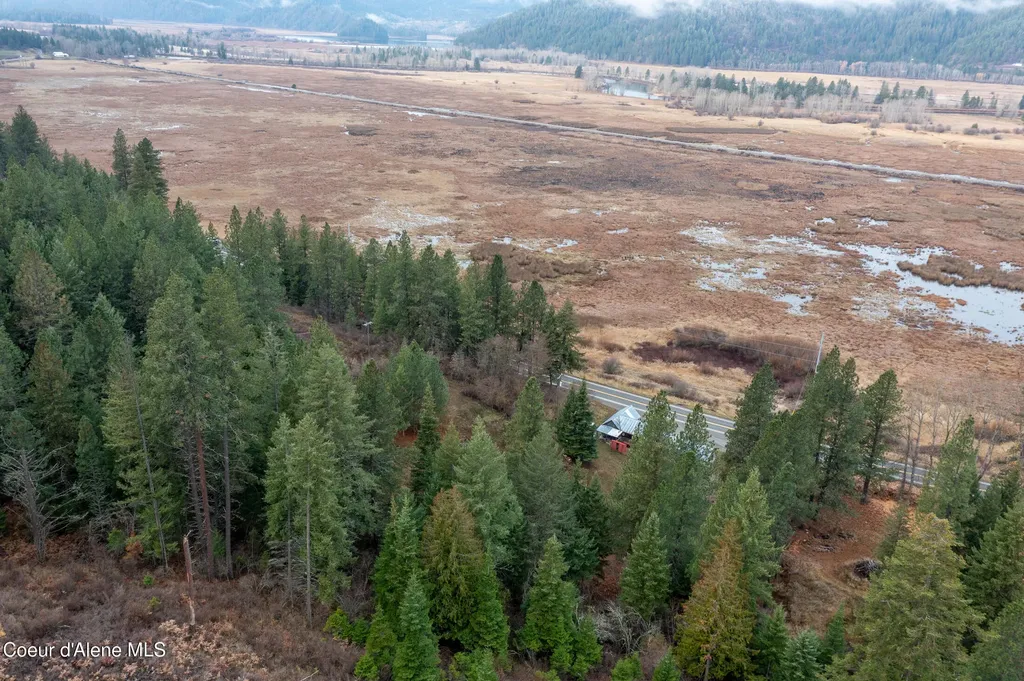 22090 S Highway 3 Cataldo ID 83810