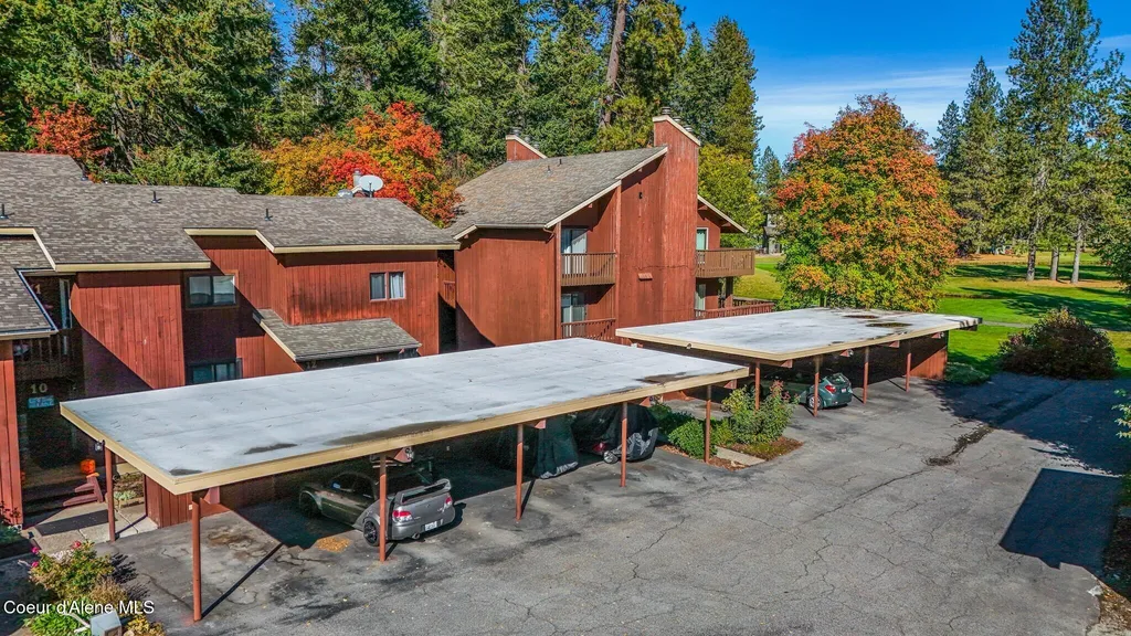5305 W Fairway Lane Rathdrum ID 83858
