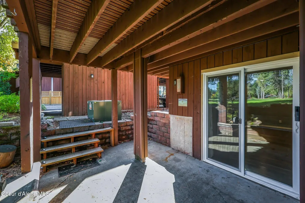 5305 W Fairway Lane Rathdrum ID 83858
