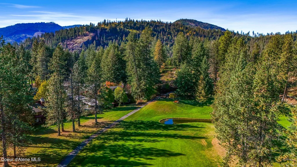 5305 W Fairway Lane Rathdrum ID 83858