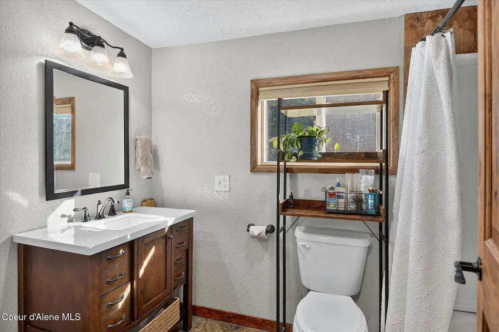 491 Pine View Lane Spirit Lake ID 83869