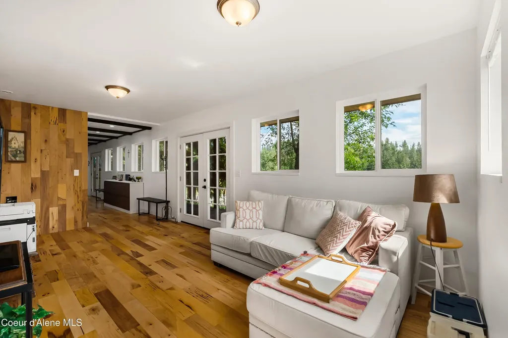 246 Midas Drive Sagle ID 83860