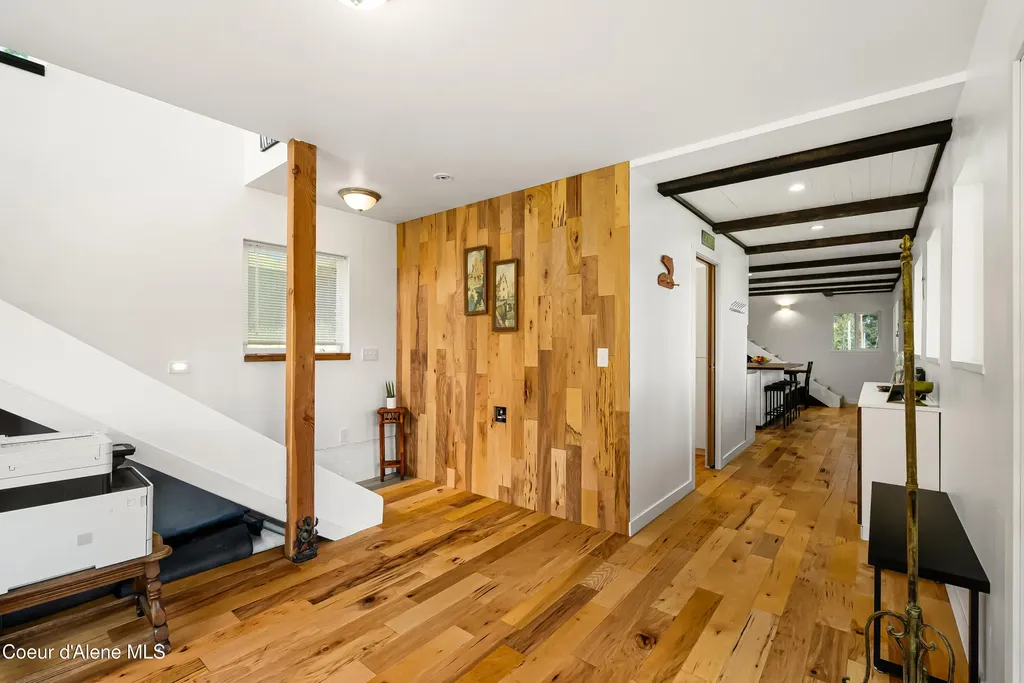 246 Midas Drive Sagle ID 83860