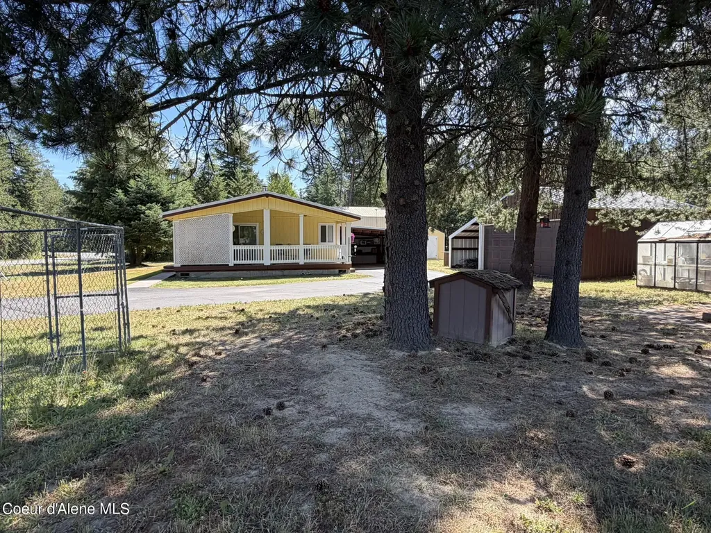 52 Meadowlark Drive Sagle ID 83860
