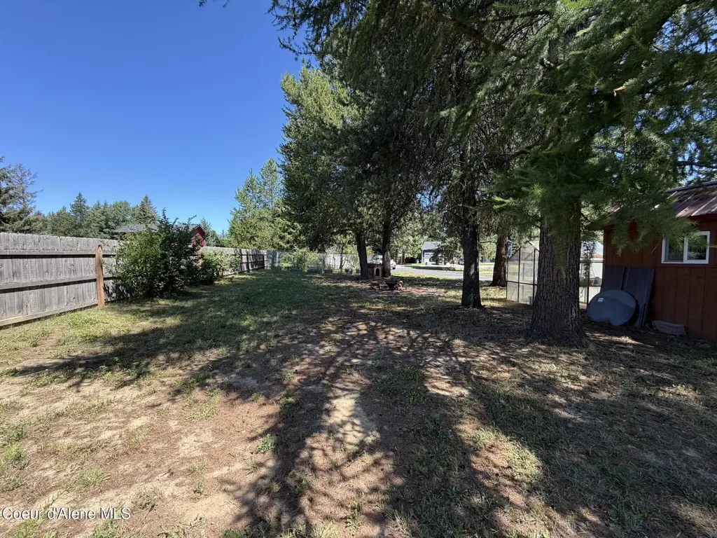52 Meadowlark Drive Sagle ID 83860
