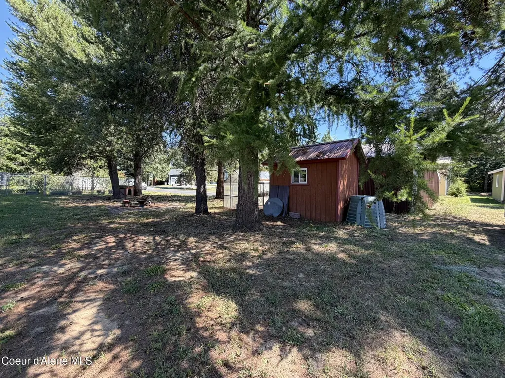52 Meadowlark Drive Sagle ID 83860
