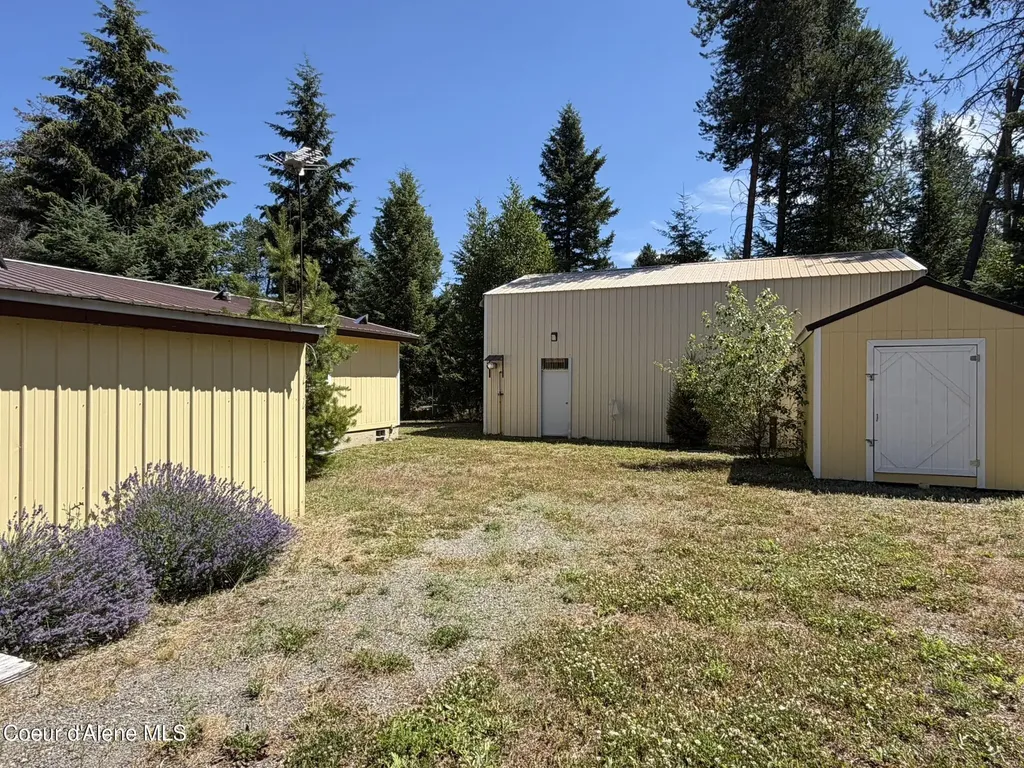 52 Meadowlark Drive Sagle ID 83860