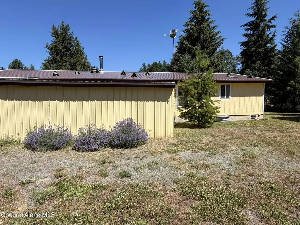 52 Meadowlark Drive Sagle ID 83860