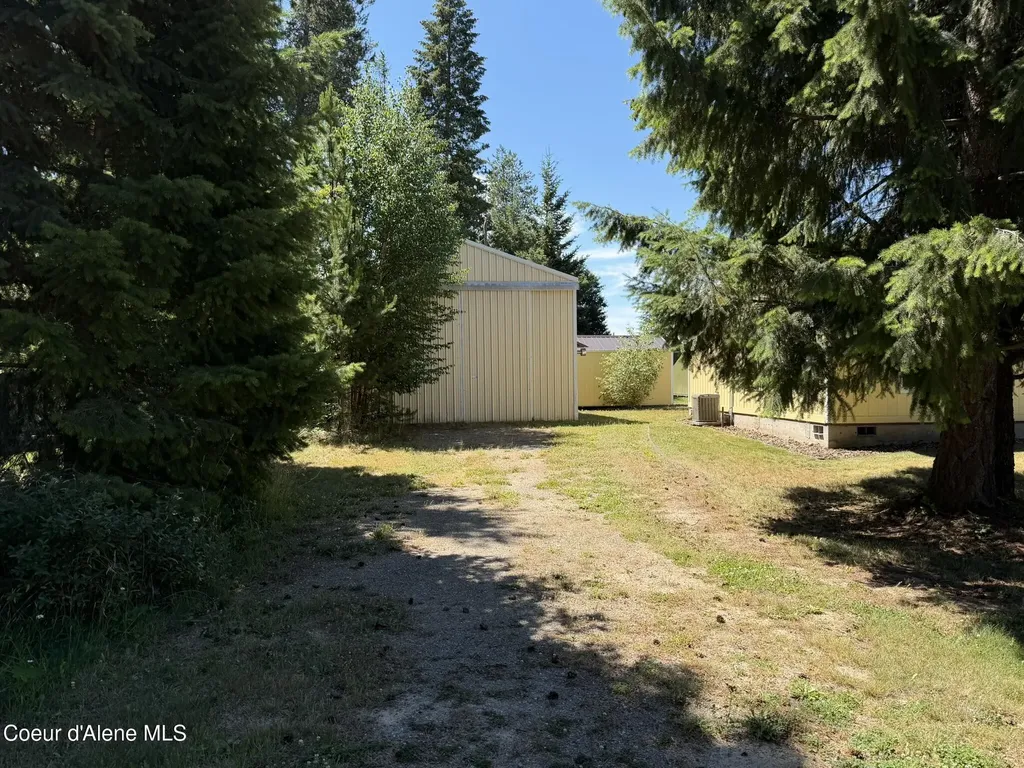 52 Meadowlark Drive Sagle ID 83860