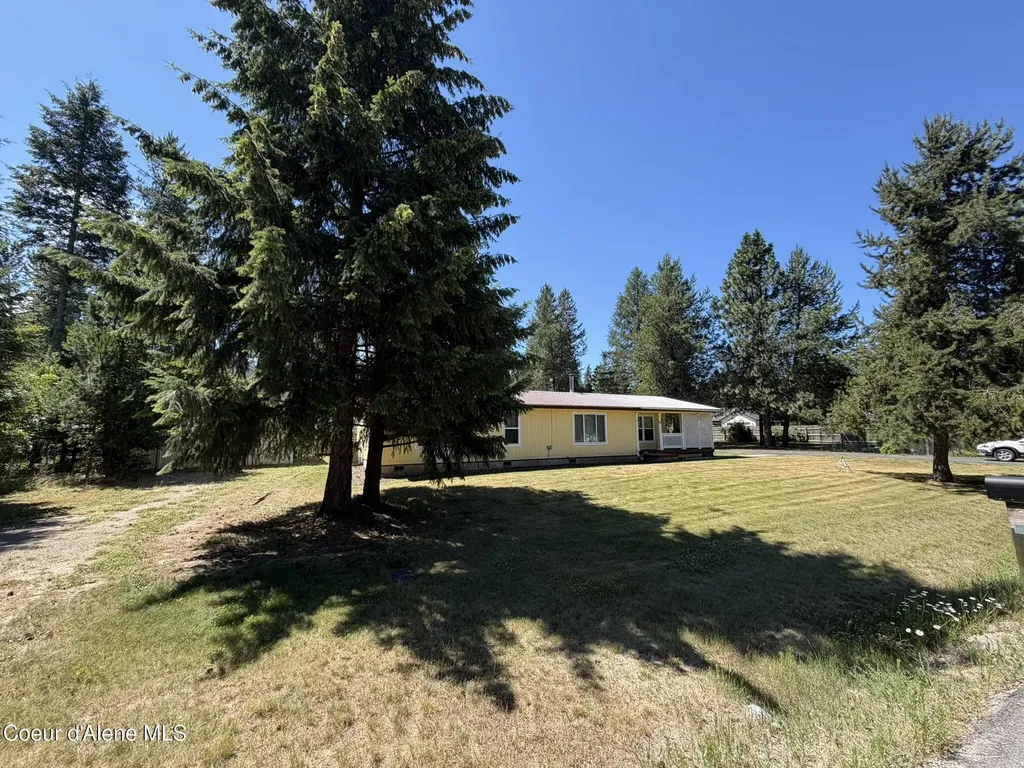 52 Meadowlark Drive Sagle ID 83860