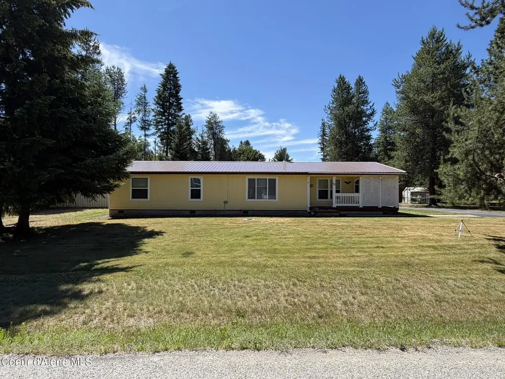 52 Meadowlark Drive Sagle ID 83860