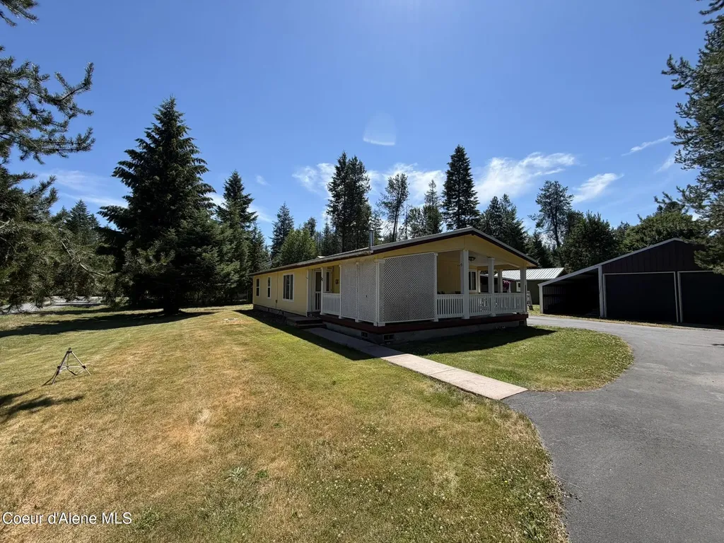 52 Meadowlark Drive Sagle ID 83860