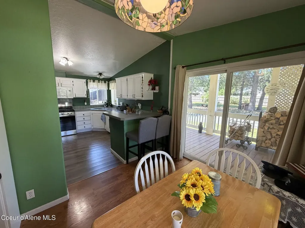 52 Meadowlark Drive Sagle ID 83860
