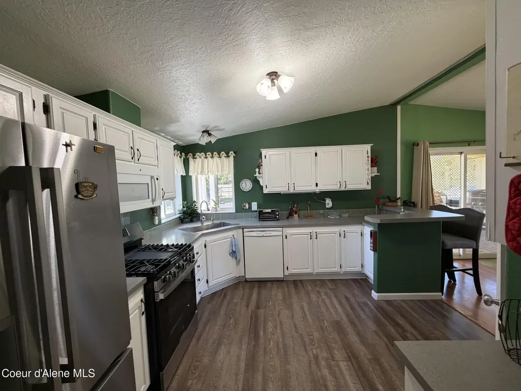 52 Meadowlark Drive Sagle ID 83860