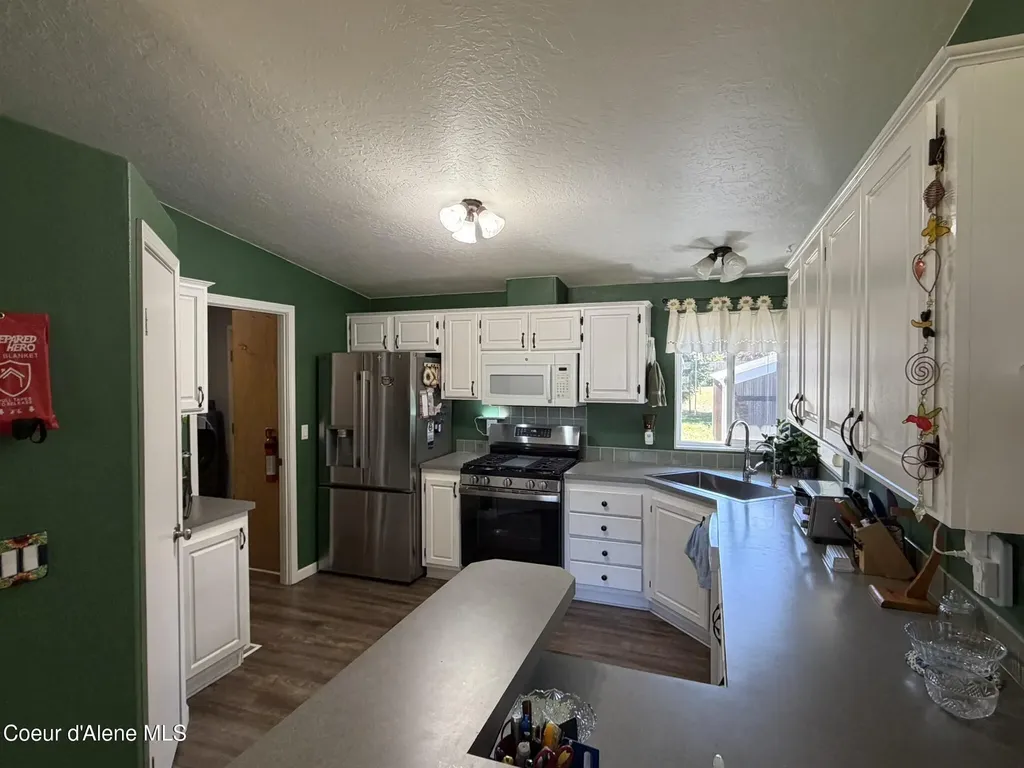 52 Meadowlark Drive Sagle ID 83860