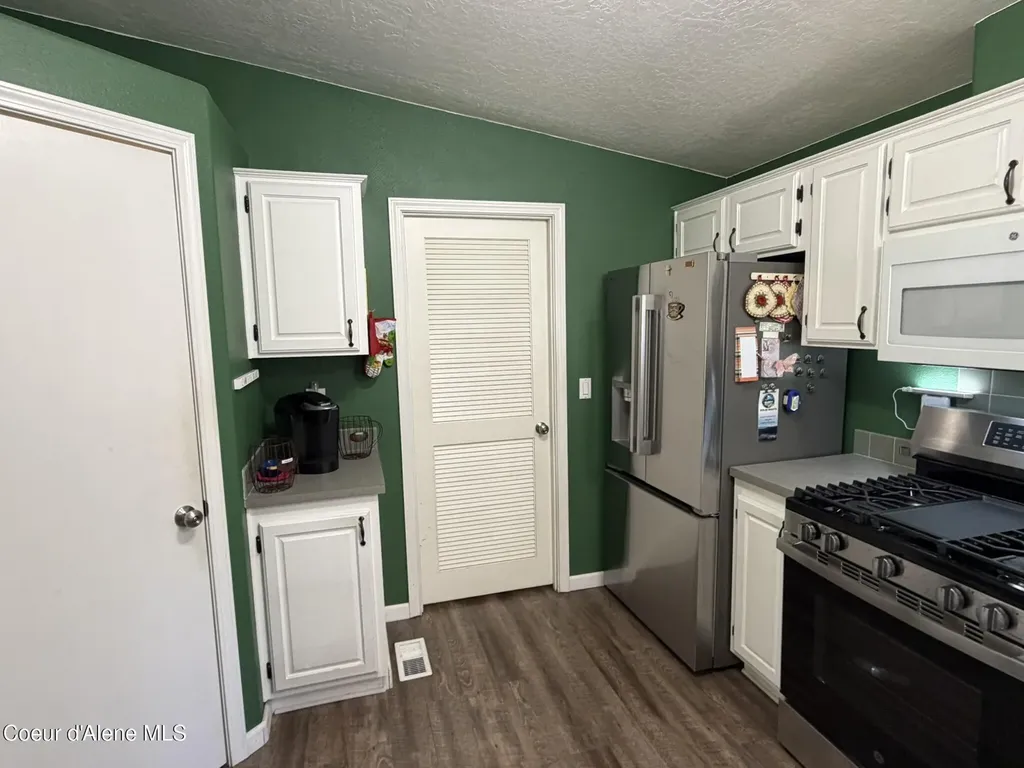 52 Meadowlark Drive Sagle ID 83860