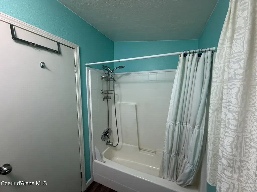 52 Meadowlark Drive Sagle ID 83860