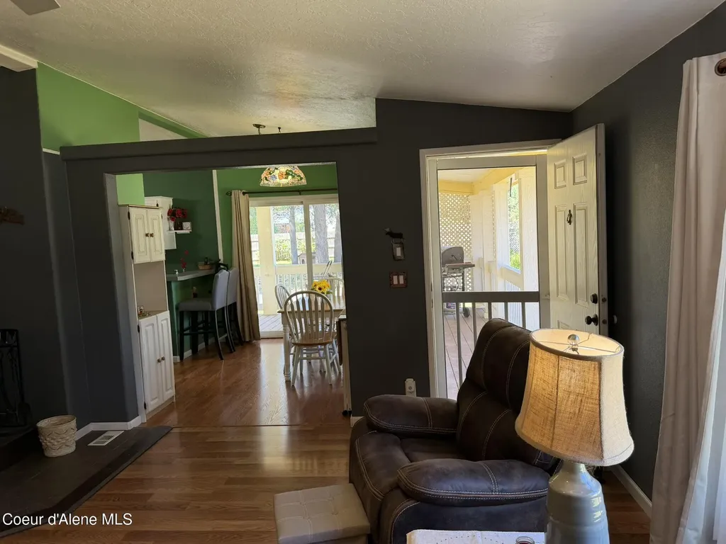 52 Meadowlark Drive Sagle ID 83860