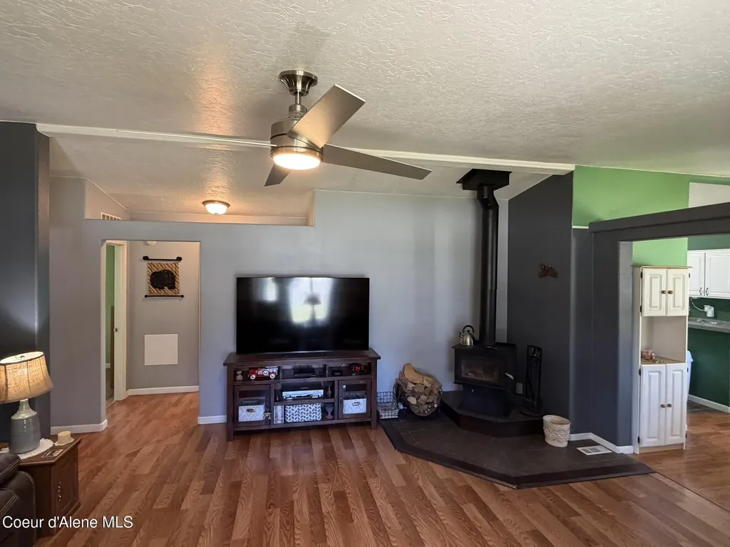 52 Meadowlark Drive Sagle ID 83860