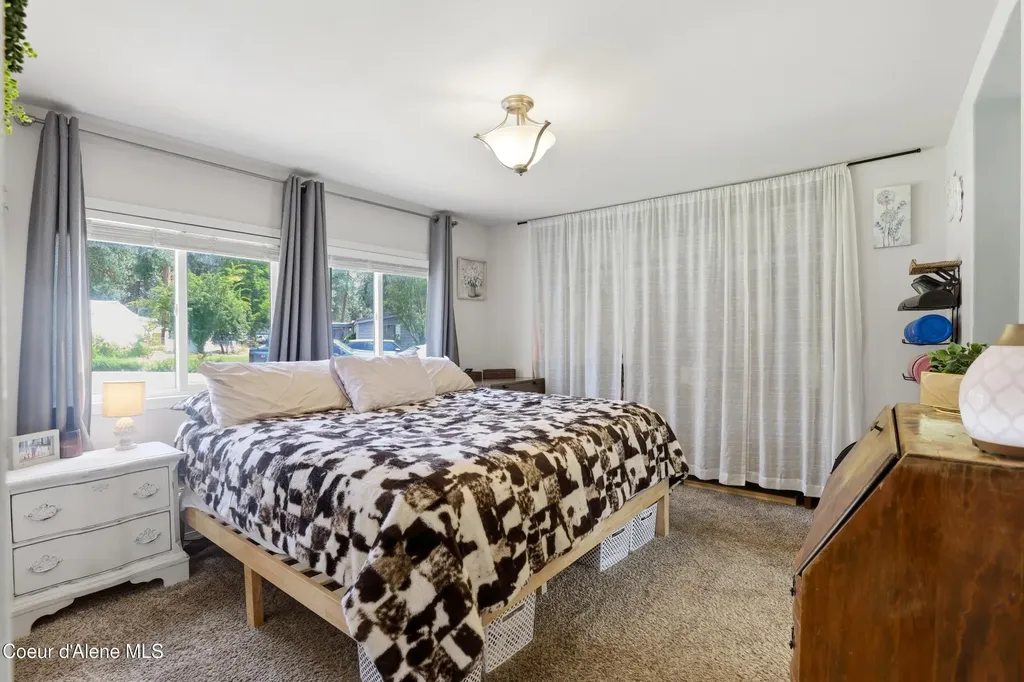 101 N Woolsey Court Post Falls ID 83854