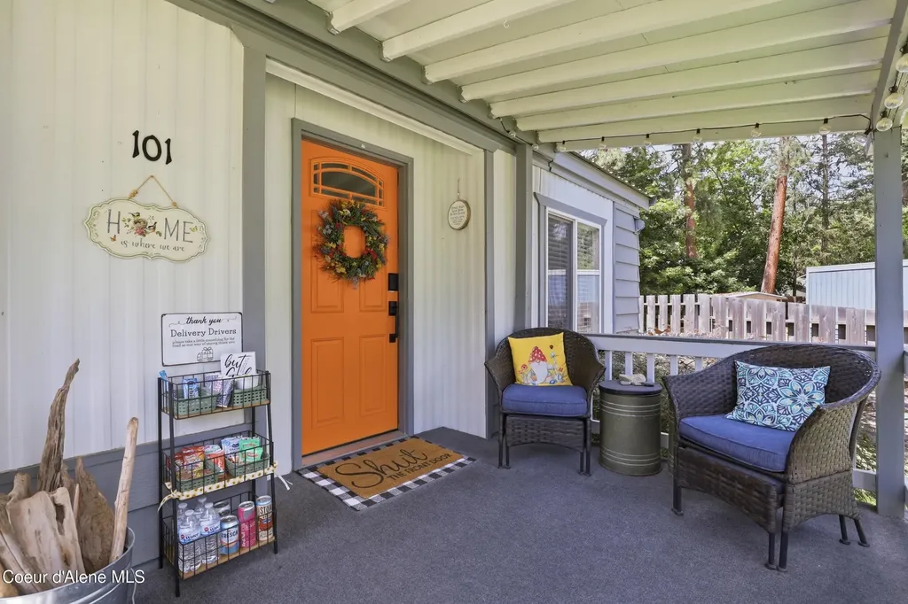 101 N Woolsey Court Post Falls ID 83854