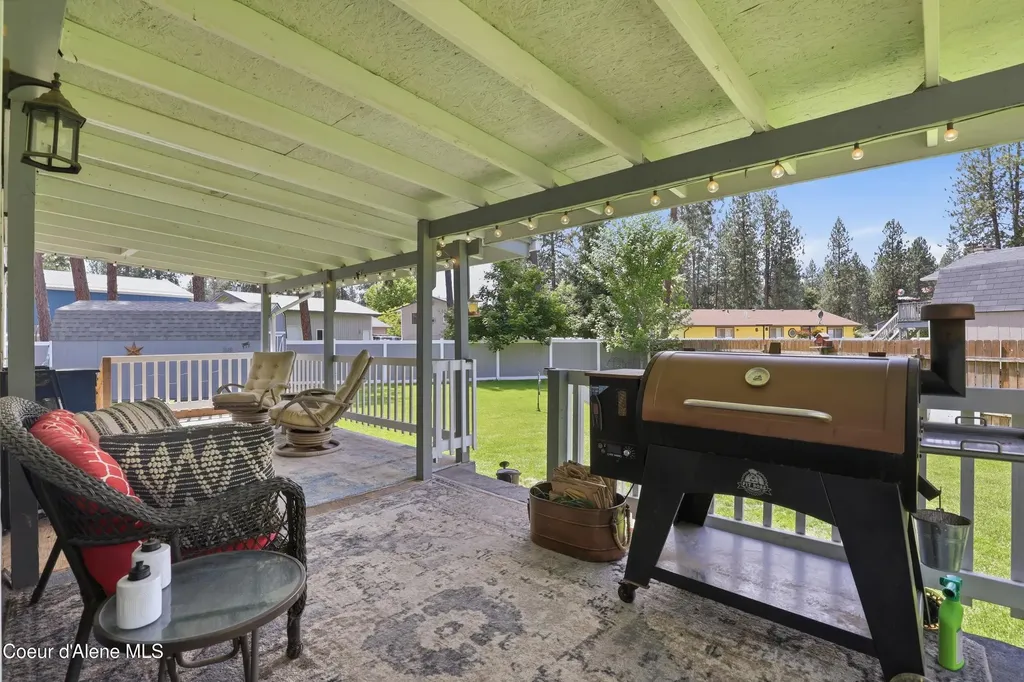 101 N Woolsey Court Post Falls ID 83854