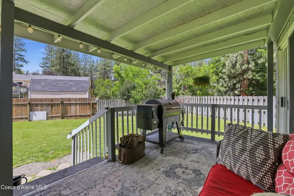 101 N Woolsey Court Post Falls ID 83854