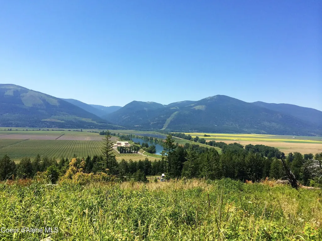 260 Lcdr Fred Eskew Lane Bonners Ferry ID 83805