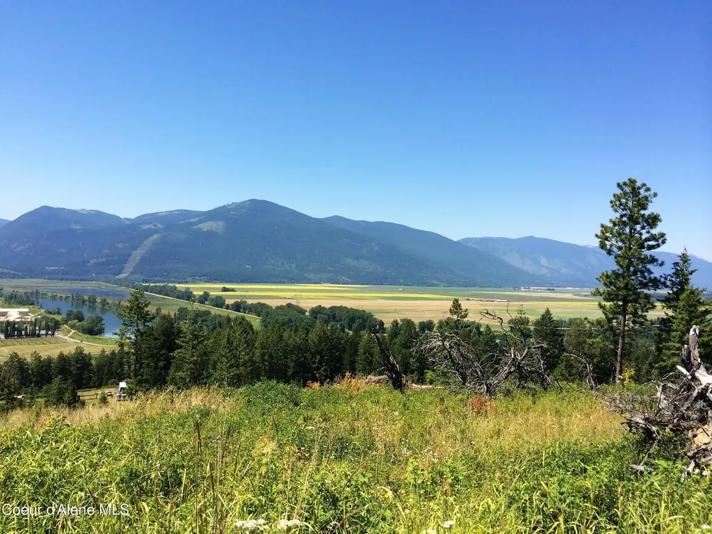 260 Lcdr Fred Eskew Lane Bonners Ferry ID 83805