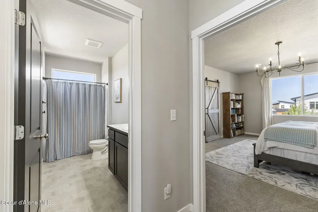230 N Olivewood Lane Post Falls ID 83854