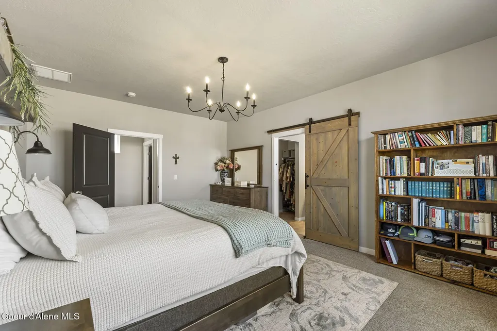 230 N Olivewood Lane Post Falls ID 83854
