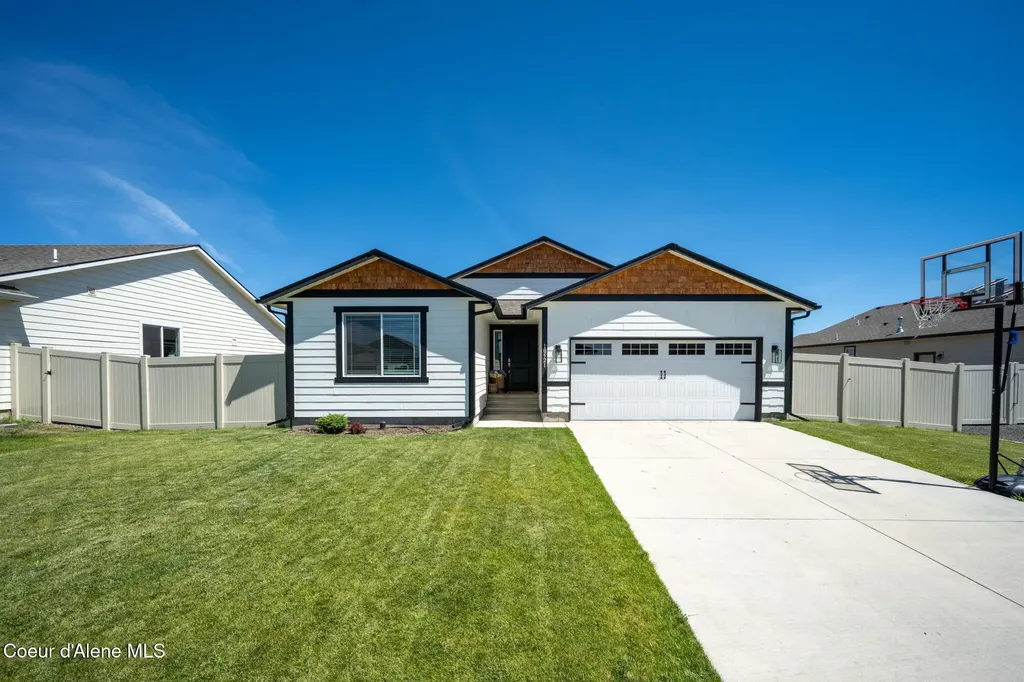 10521 N Belgrave Loop Hayden ID 83835