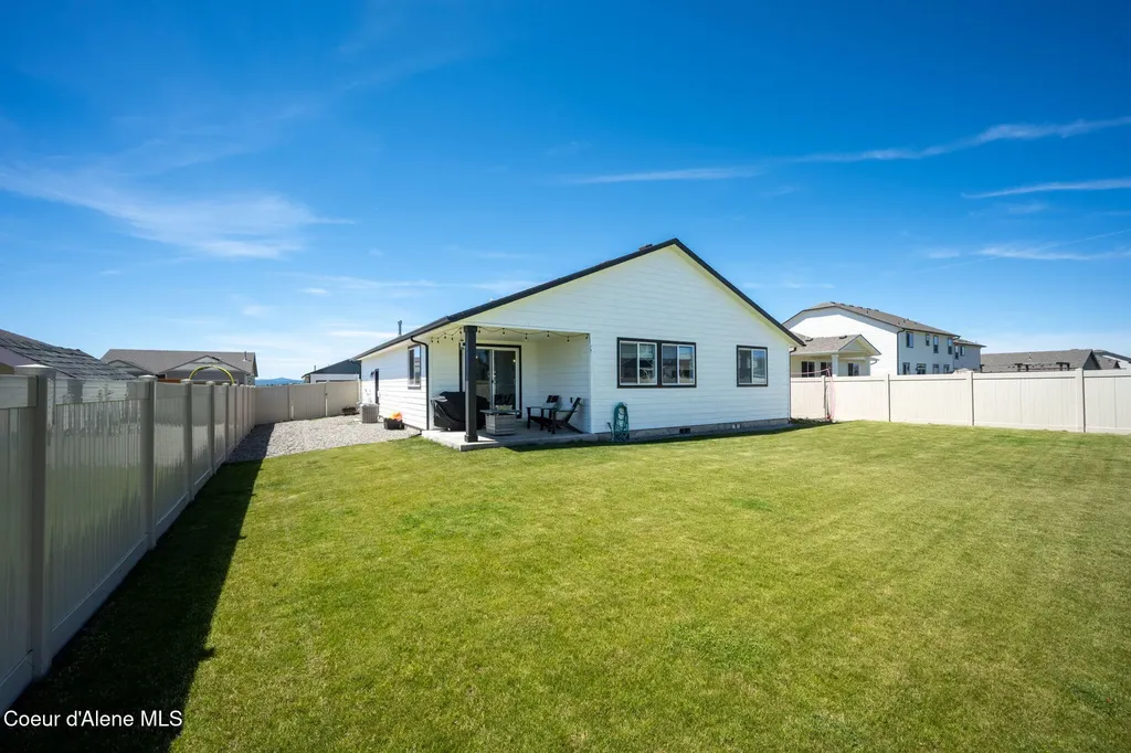 10521 N Belgrave Loop Hayden ID 83835