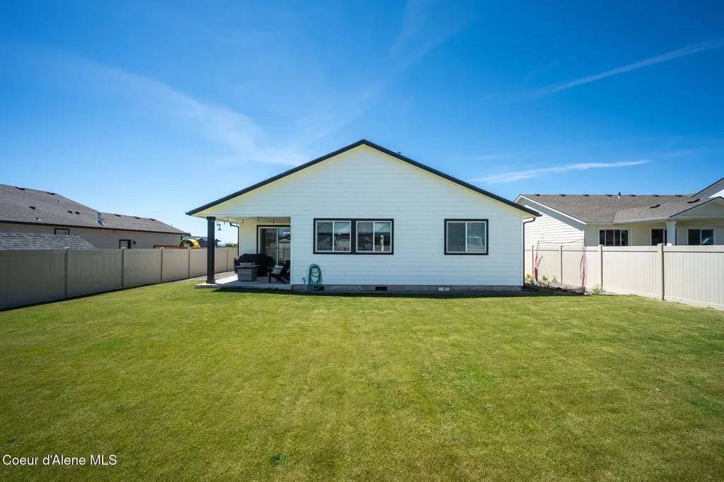 10521 N Belgrave Loop Hayden ID 83835