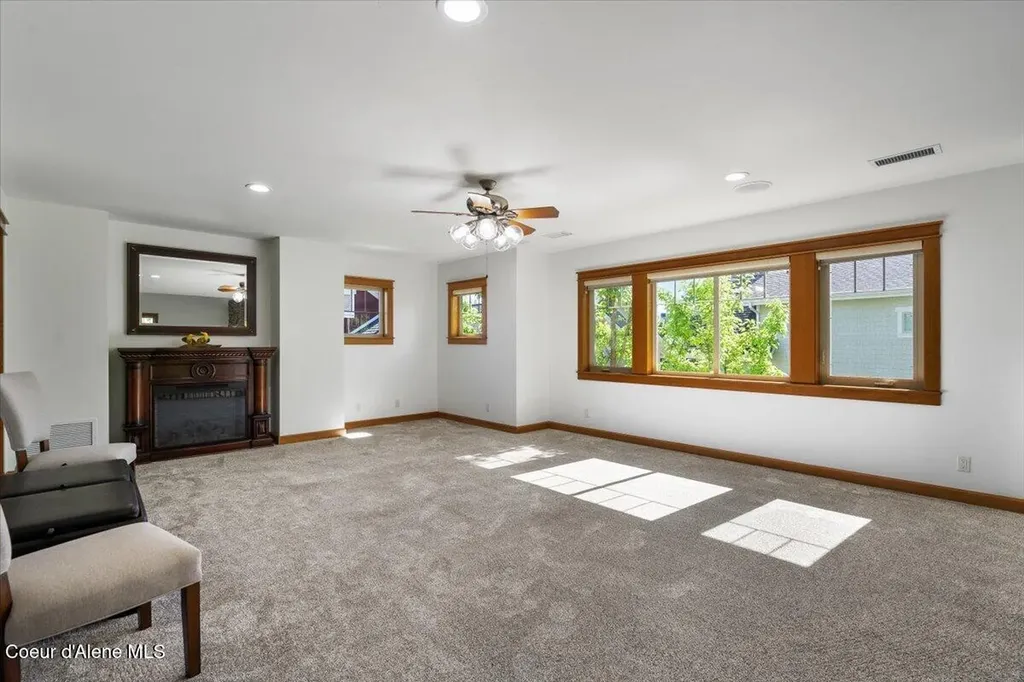 4157 W Shoreview Lane Coeur D'alene ID 83814