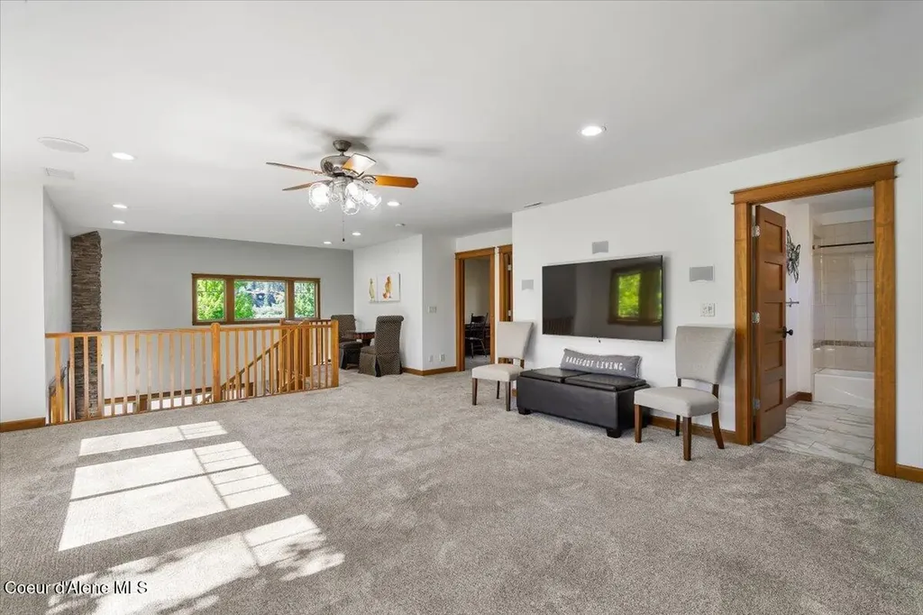4157 W Shoreview Lane Coeur D'alene ID 83814