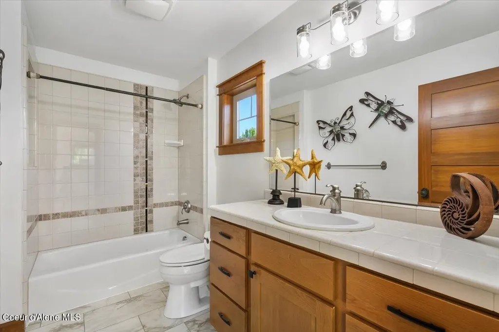 4157 W Shoreview Lane Coeur D'alene ID 83814