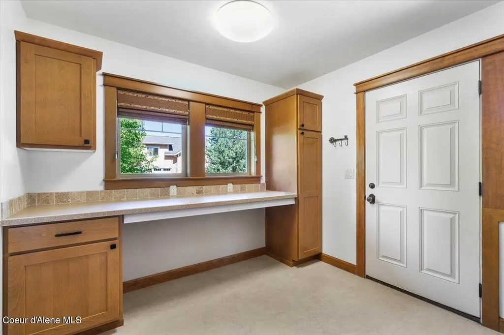 4157 W Shoreview Lane Coeur D'alene ID 83814