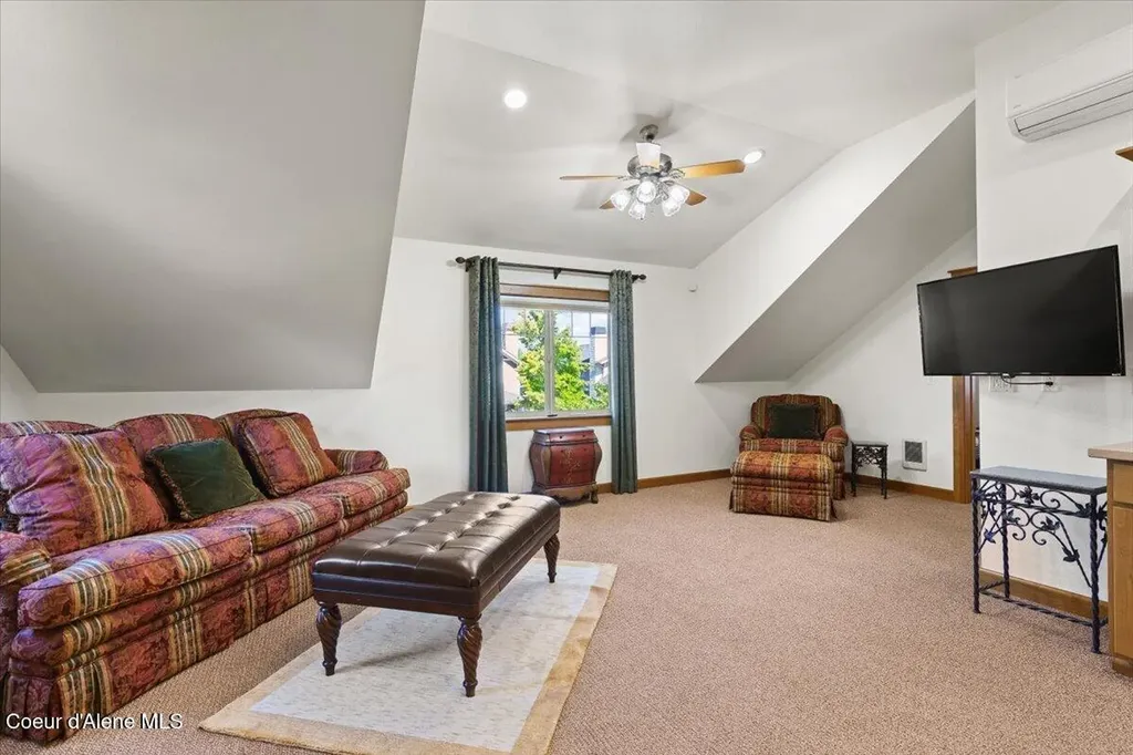 4157 W Shoreview Lane Coeur D'alene ID 83814