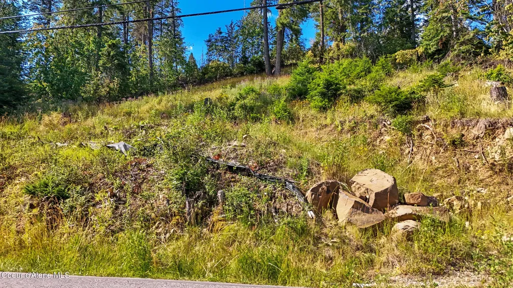 3122 & 3146 E Upper Hayden Lake Road Hayden ID 83835