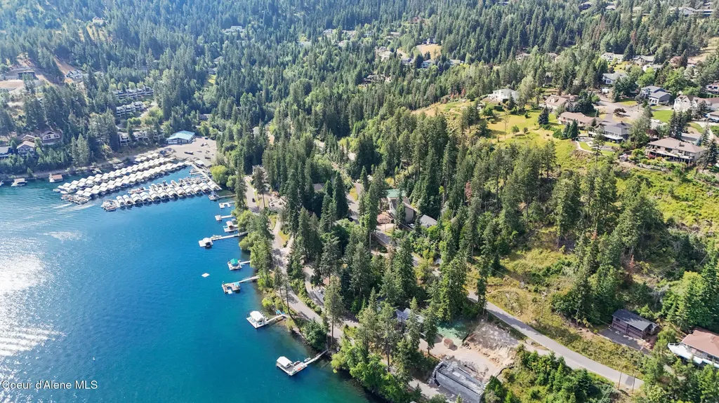 3122 & 3146 E Upper Hayden Lake Road Hayden ID 83835