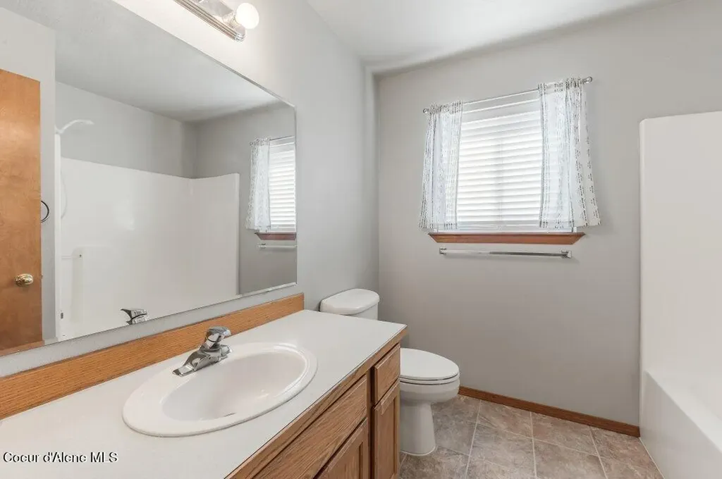 655 E Tiger Avenue Post Falls ID 83854