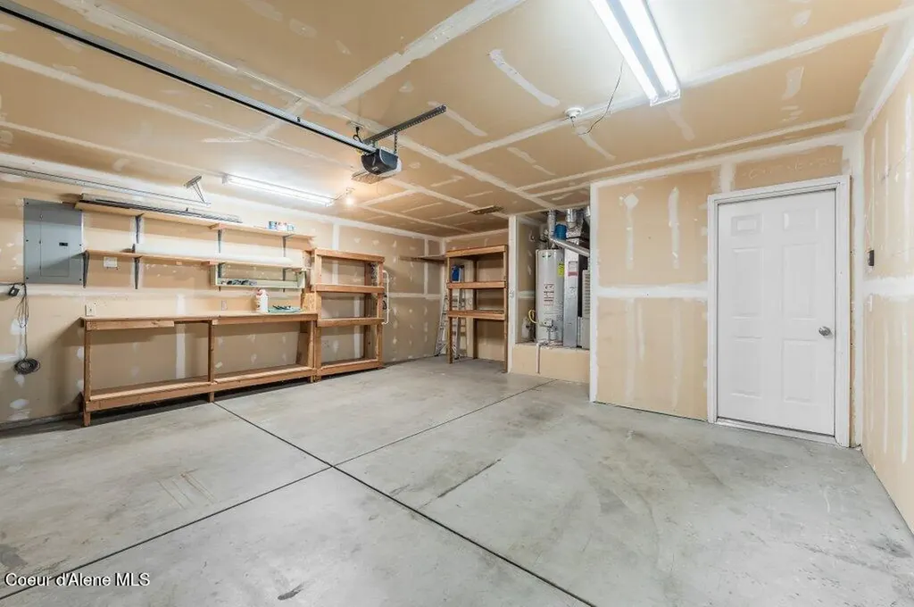655 E Tiger Avenue Post Falls ID 83854