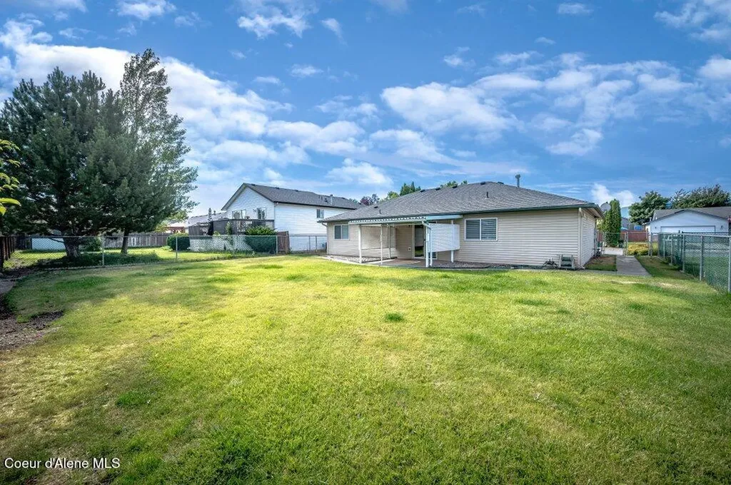 655 E Tiger Avenue Post Falls ID 83854