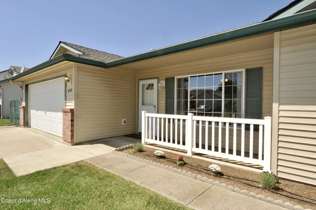 655 E Tiger Avenue Post Falls ID 83854